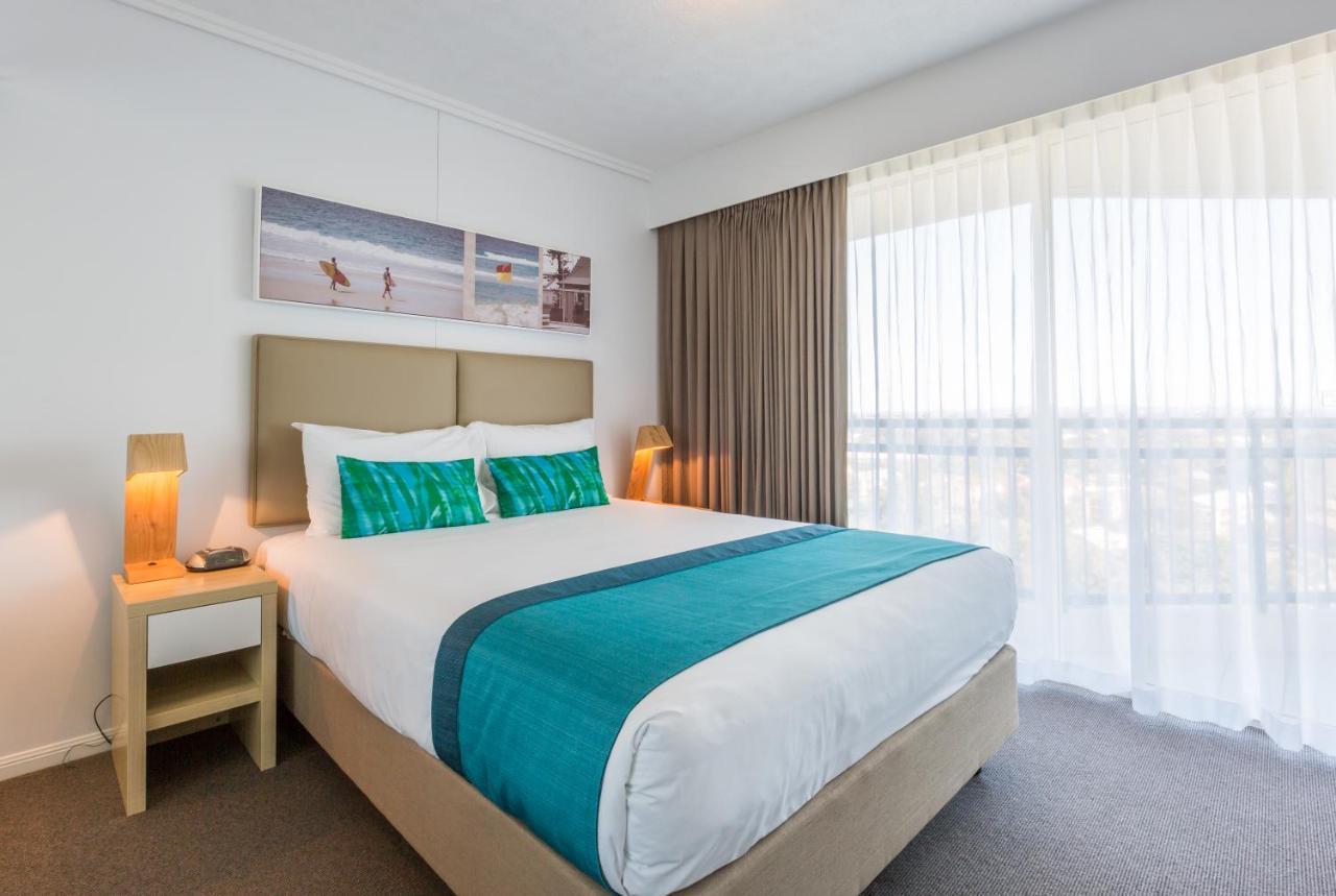 Club Wyndham Kirra Beach Gold Coast Exterior photo