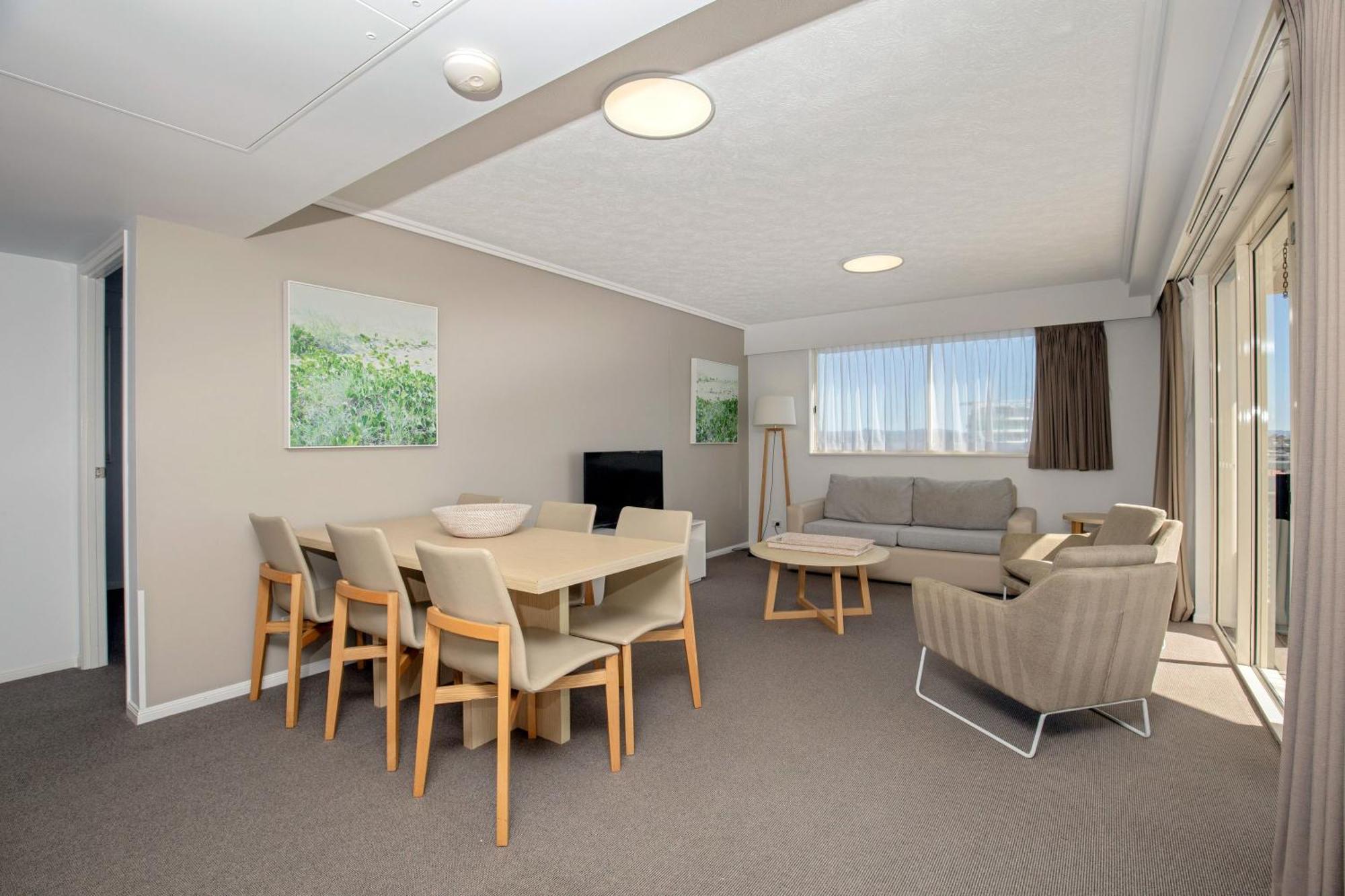 Club Wyndham Kirra Beach Gold Coast Exterior photo