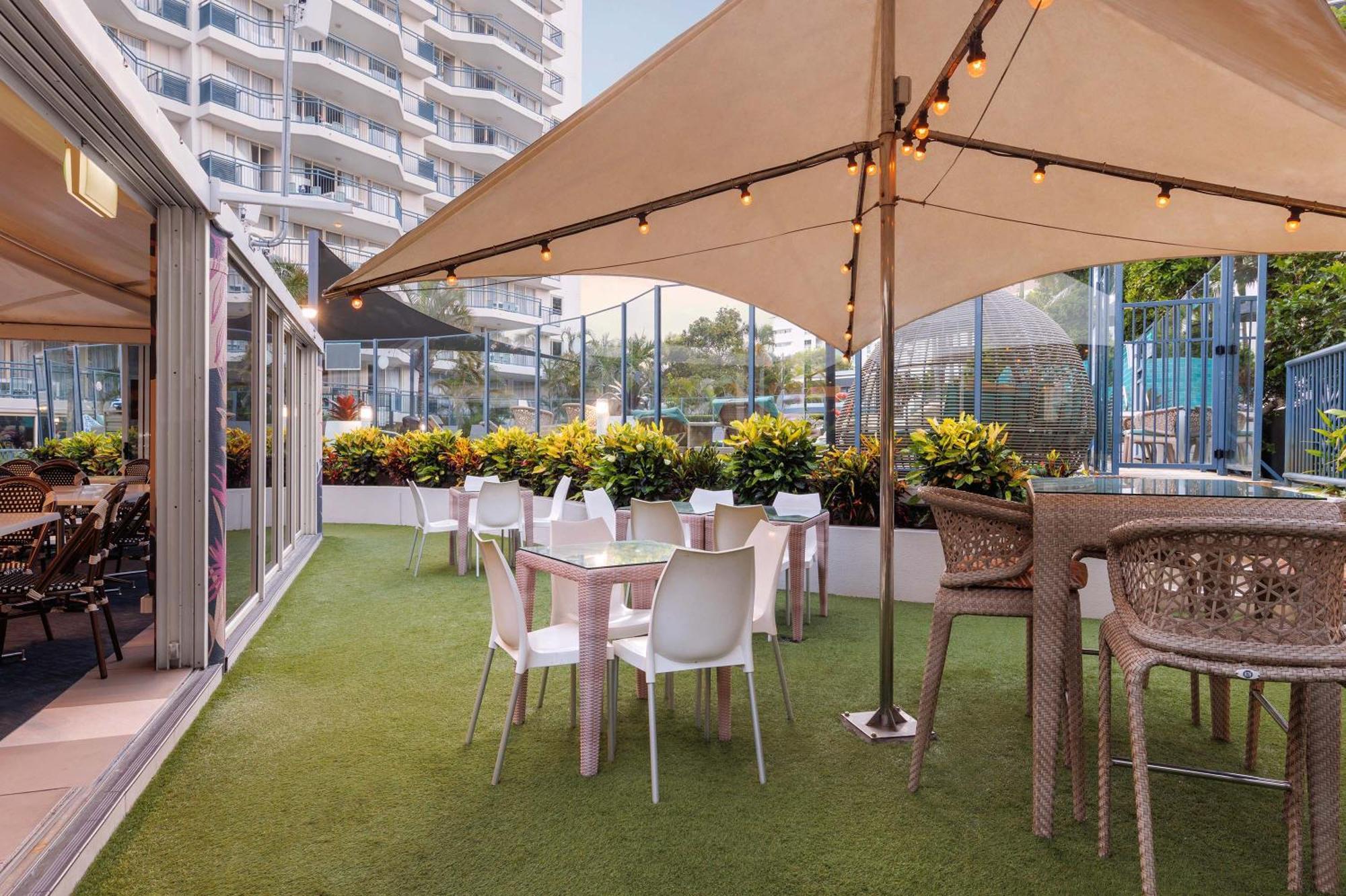 Club Wyndham Kirra Beach Gold Coast Exterior photo